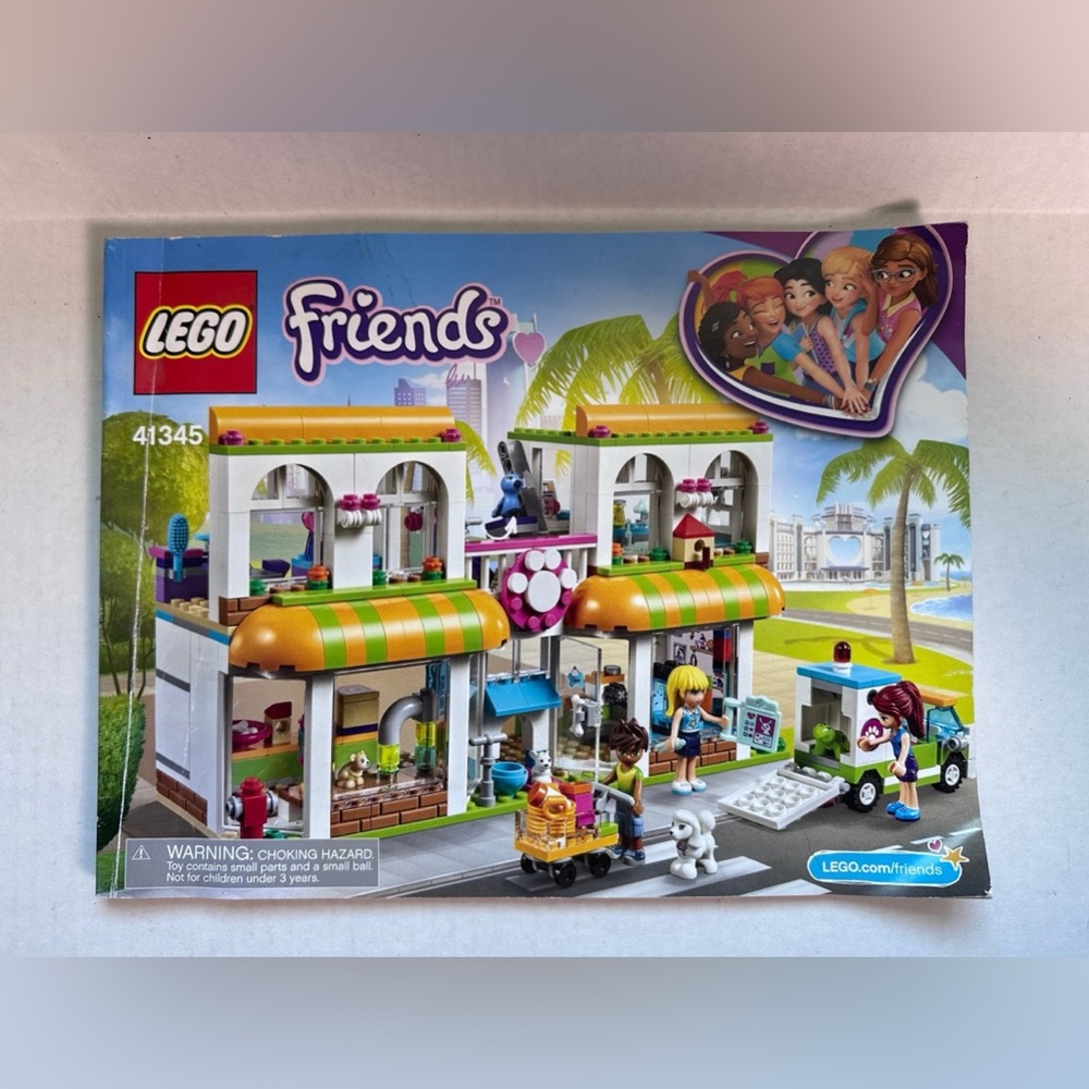 LEGO Friends Heartlake City Pet Center 41345 - Picture 6 of 6
